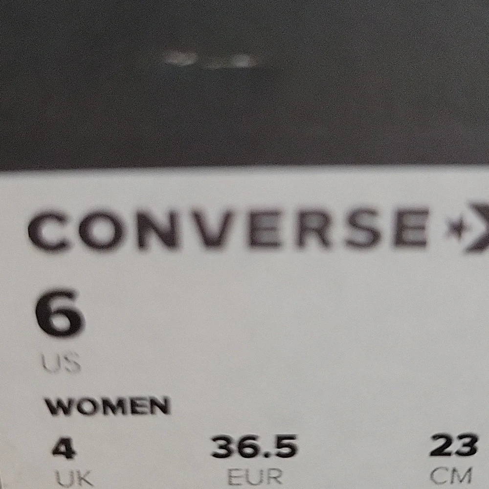 Converse shoes women Brand new platform.